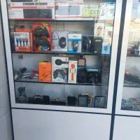 فروش ویترین و میز و کمد مغازه  تعمیرات موبایل|فروشگاه و مغازه|قائن, |دیوار