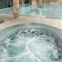 ۱۷۰ متر اعیان نشین مشاعات آبی