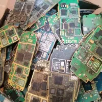 2کیلو برد موبایل قدیمی|لوازم جانبی موبایل و تبلت|قم, بلوار امین و ساحلی|دیوار