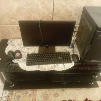 مانیتور ال جی همراه با کیس و کیبورد و بلندگو و غیر