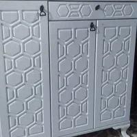 جاکفشی سه دره سفید رنگ