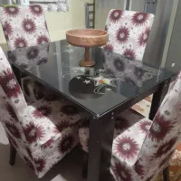 میز غذاخوری ۴ نفره