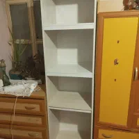 کتابخانه.قفسه.ویترین