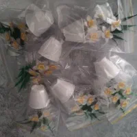مگنت نرگسی کریستالی