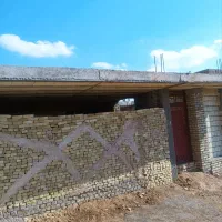 زمین نیمه ساز انقلاب