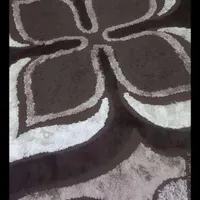 فرش پرز بلند ۹ متری سالم