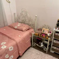تخت فرفورژه|تخت و سرویس خواب|رشت, نیروی دریایی|دیوار