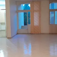 اجاره آپارتمان ۱۴۰ متری ۳ خوابه طبقه ۱ در طالقانی|اجارهٔ آپارتمان|شاهین‌شهر, طالقانی|دیوار