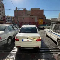 ساینا s مدل ۴۰۱ بیرنگ
