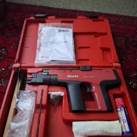 تفنگ میخ کوب رونیکس