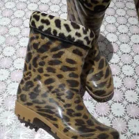 چکمه پلاستیکی زنانه