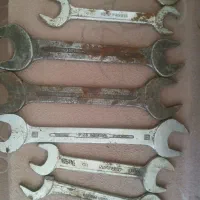 تعدادی آچار سالم