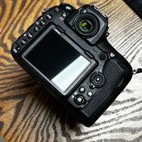 دوربین Nikon D850 فروش فوری بهعلت مهاجرت|دوربین عکاسی و فیلم‌برداری|تهران, بهار|دیوار