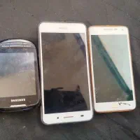 چهار عدد گوشی