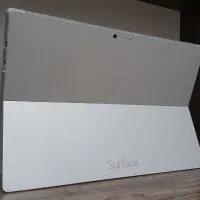 سرفیس مایکروسافت Core i5/در حد نو با کیبورد و موس