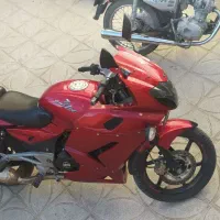 پالس ۲۲۰ مدل ۹۲ کاستوم اسپورت شده