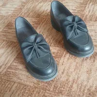 لباس عروس و یک جفت کفش|لباس|تربت‌حیدریه, باغ سلطانی|دیوار