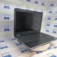 لپ تاپ کارکرده دل گرافیک دار