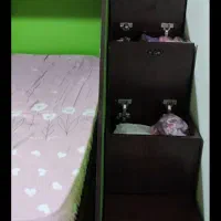 تخت دو طبقه خیلی خیلی تمیز با میز کامپیوتر|تخت و سرویس خواب|کلاله, |دیوار