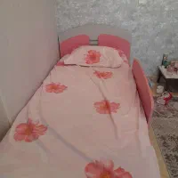 تخت یکنفره و ویترین برند آپادانا|تخت و سرویس خواب|تهران, اختیاریه|دیوار