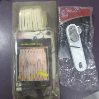 تعدادی درباز کن و پرده حمام