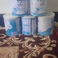 تعدادی قوطی تمیز