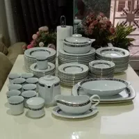 سرویس چینی 12نفره عتیقه