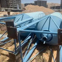 یک دستگاه بچینگ نیم متری با دوعدد سیلو سیمان۱۰۰تن