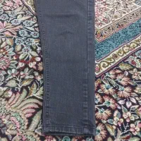 شلوار لی اسکیپی رنگ زغالی کاملا نو سایز 34 فروشی|لباس|کرمان, |دیوار