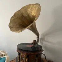 گرامافون هندلی