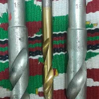 ۳عددمته۲تاسایز۱۸یکی سایز۸جنس تتانیوم.عینک شانتیونه