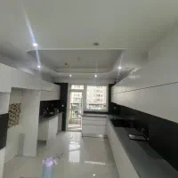 ازگل ۱۲۰ متر دو خواب برج باغ افرا