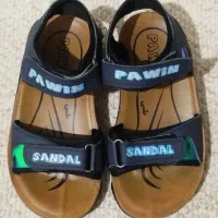 صندل پسرانه در حد نو