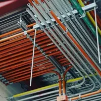 استخدام نیروی برق