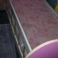 تخت گهواره ای کودک