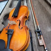 ویولن ۱/۴ رناتو اصلی سالم|ویولن|اصفهان, سعادتآباد|دیوار