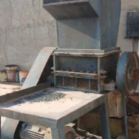 اسیاب دهنه 60 چکشی وجرثقیل 2تن زنجیری بادآورده