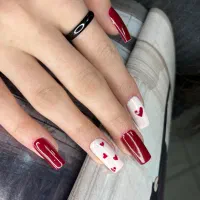 آموزش صفرتا صد ناخن با پشتیبانی وارائه مواد اولیه