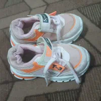 کفشها سالم وتمیز