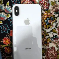 ایفون x تمیزز