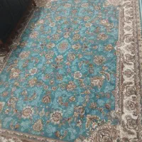 ۲ عدد فرش ۹ متری سالم و تمیز