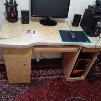 میز کامپیوتر