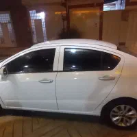 برلیانس H۲۳۰ مدل ۹۶ دنده ای|خودرو سواری و وانت|شیراز, دروازه اصفهان|دیوار