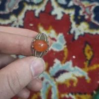 انگشتر عقیق رکاب نقره و پایه و سنگ مشتی