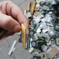 بهترین خریدار ضایعات موبایل و کامپیوتر|عمده‌فروشی|کرج, حصارک بالا|دیوار