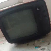 تلویزیون نوستالژیک قدیمی|کلکسیون اشیاء عتیقه|لنگرود, |دیوار