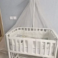 تخت کنارمادر