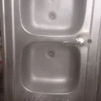 سینک رو کار کاملا سالم
