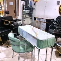 ست مانیکور و پدیکور در رنگ بندی