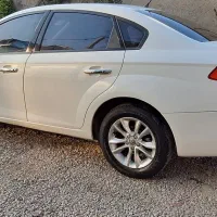 برلیانس۳۳۰|خودرو سواری و وانت|لنگرود, |دیوار